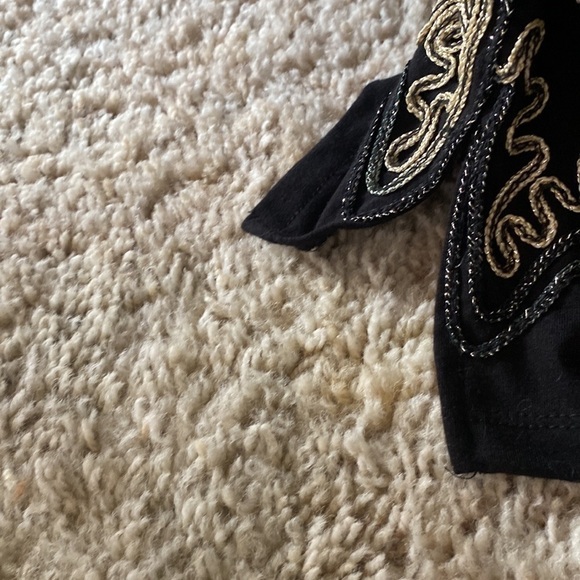 Lauren Michelle Black & Gold  Long Sleeved Blouse - Picture 4 of 10